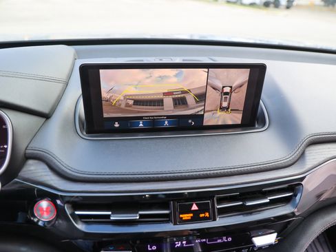 Used 2023 Acura MDX SH-AWD w/ Advance Package image 22