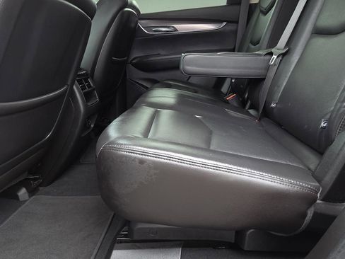 Used 2018 Cadillac XT5 Premium Luxury image 19