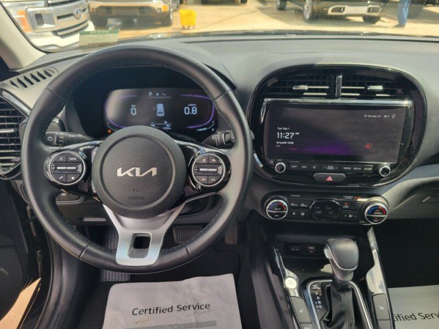 Used 2025 Kia Soul EX FWD image 12