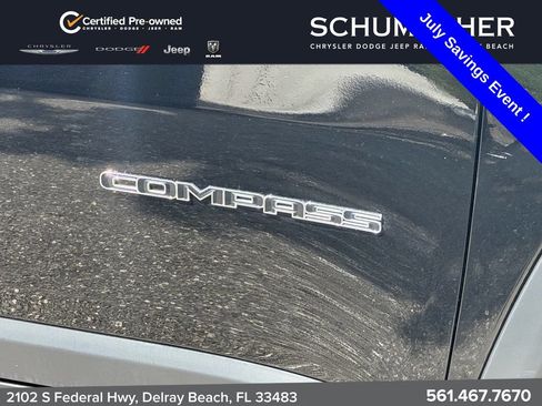 Used 2024 Jeep Compass Latitude AWD/4WD image 10