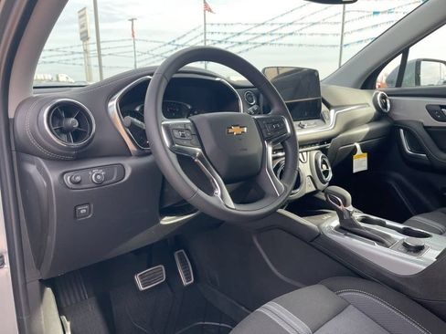New 2026 Chevrolet Blazer LT w/ Convenience Package AWD/4WD image 9