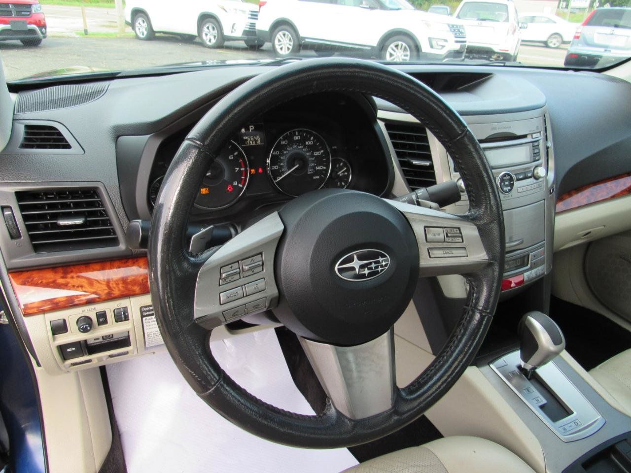 Used 2010 Subaru Legacy 2.5i Limited AWD/4WD image 15