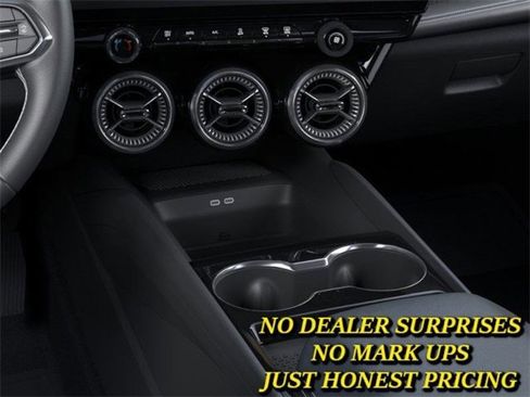 New 2025 Chevrolet Blazer EV LT image 23