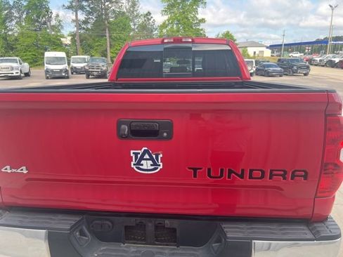 Used 2014 Toyota Tundra SR5 w/ SR5 Upgrade Package image 8