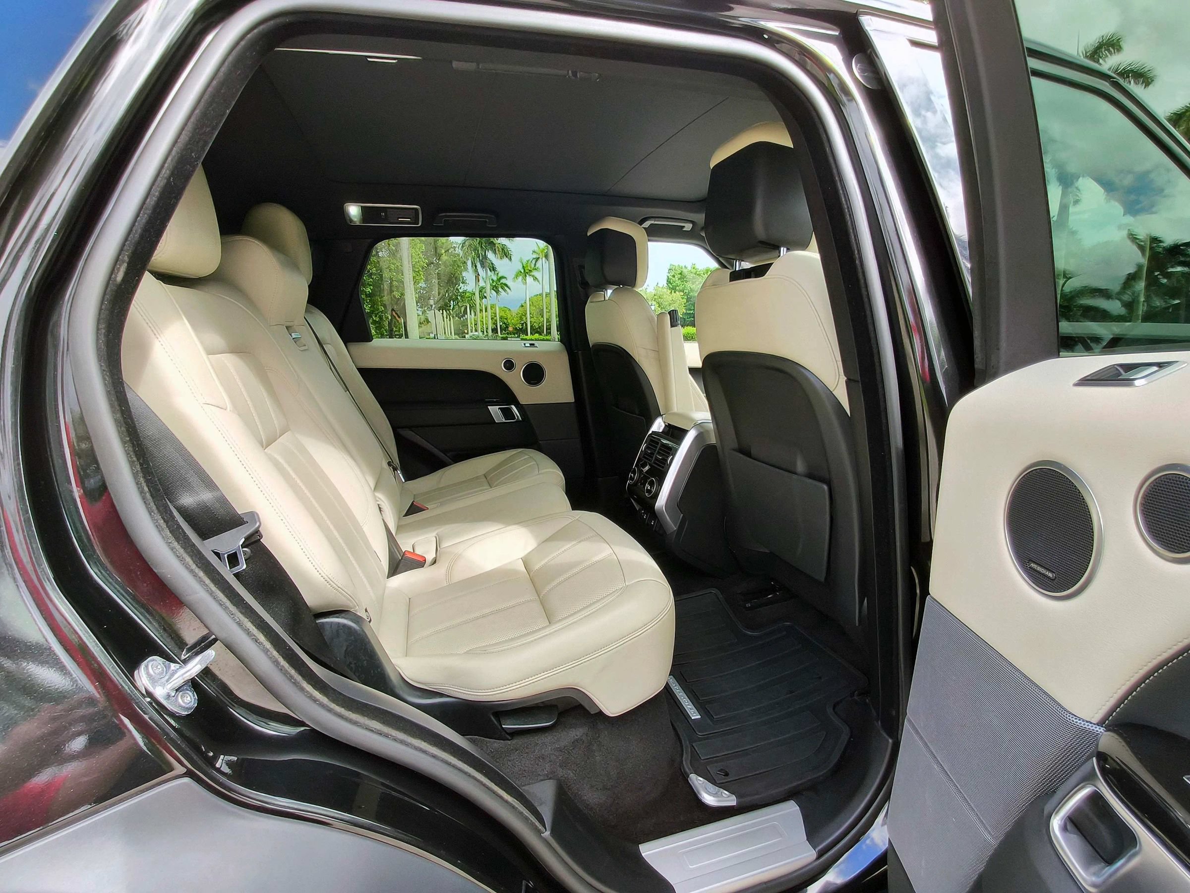 Used 2021 Land Rover Range Rover Sport HSE Silver Edition AWD/4WD image 41