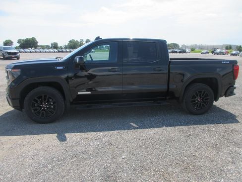 New 2026 GMC Sierra 1500 Elevation w/ Elevation Premium Package AWD/4WD image 11