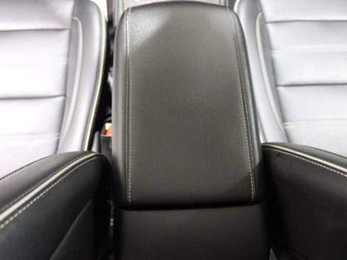 Used 2021 GMC Acadia Denali w/ Denali Technology Package AWD/4WD image 33