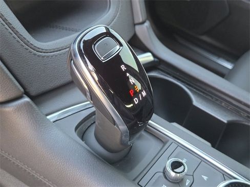 New 2025 Cadillac XT5 Premium Luxury image 12