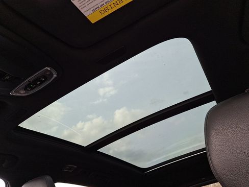 Used 2019 Volvo XC60 T5 Inscription w/ Protection Package Premier image 14