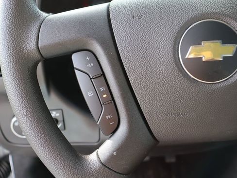New 2026 Chevrolet Express 3500 w/ Power Convenience Package RWD image 7