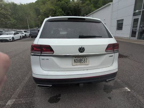 Used 2023 Volkswagen Atlas SE w/ Panoramic Sunroof Package AWD/4WD image 4