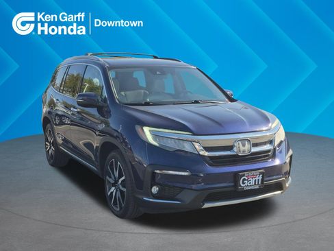 Used 2019 Honda Pilot Touring image 1