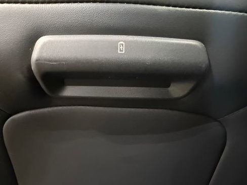 Used 2025 Ford Expedition Tremor AWD/4WD image 45