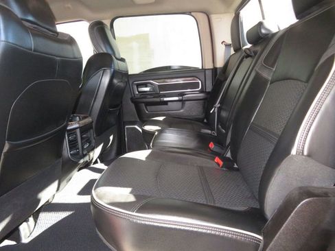 Used 2019 RAM 2500 Laramie AWD/4WD image 28