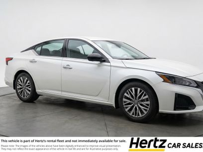 Used 2025 Nissan Altima 2.5 SV