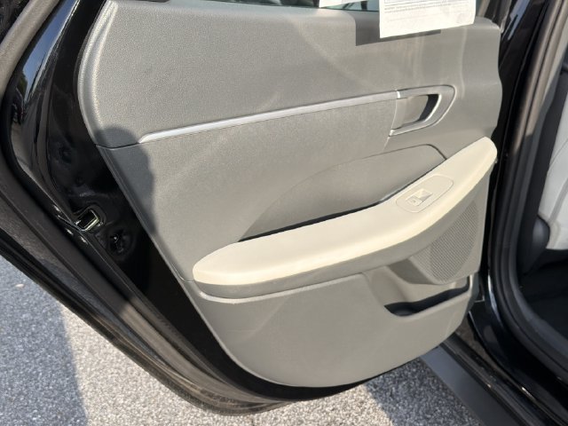 Certified 2026 Hyundai Sonata SE FWD image 24