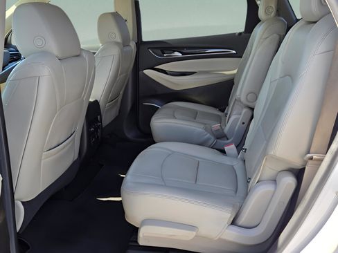 Used 2018 Buick Enclave Premium w/ Experience Buick Package image 11