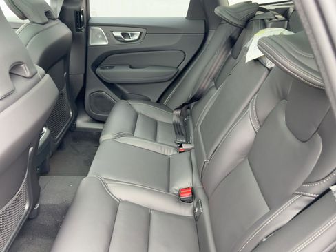 New 2026 Volvo XC60 B5 Ultra w/ Protection Package Premier image 24