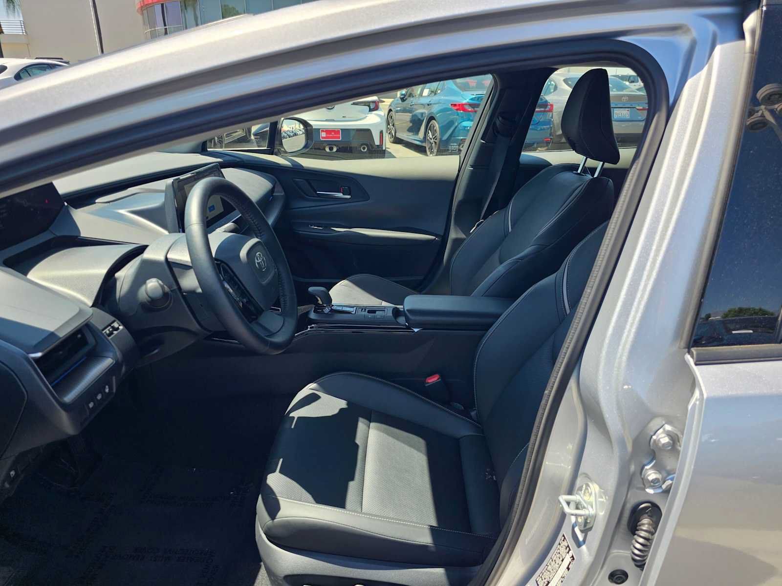 Certified 2026 Toyota Prius XLE FWD image 20