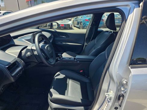 Certified 2026 Toyota Prius XLE FWD image 20