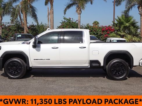 Used 2025 GMC Sierra 2500 Denali w/ Denali Reserve Package AWD/4WD image 5