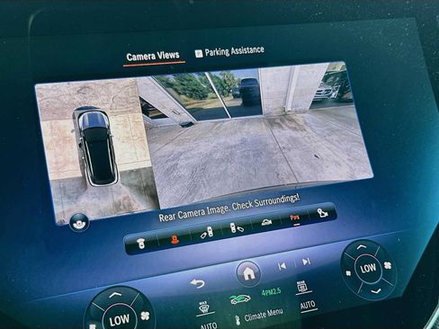 Used 2023 Mercedes-Benz EQS 580 4MATIC SUV w/ Acoustic Comfort Package image 14