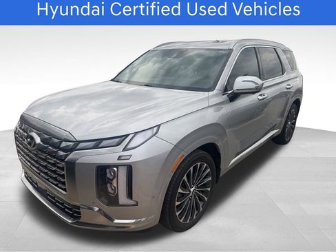 Used 2023 Hyundai Palisade Calligraphy FWD image 1