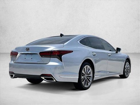 Used 2022 Lexus LS 500 w/ Interior Upgrade Package RWD image 2