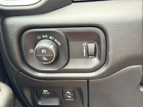 New 2025 RAM 1500 Big Horn image 18