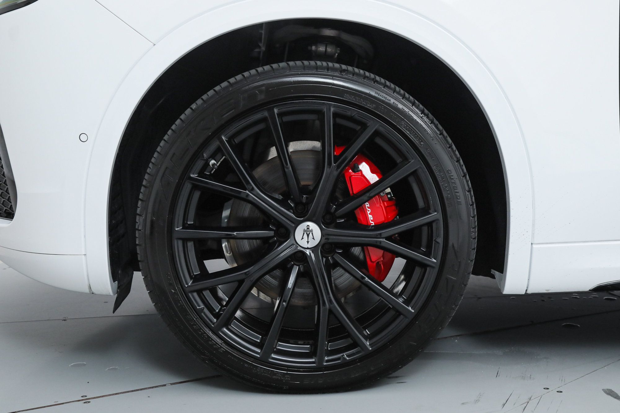Certified 2023 Maserati Grecale Modena AWD/4WD image 17