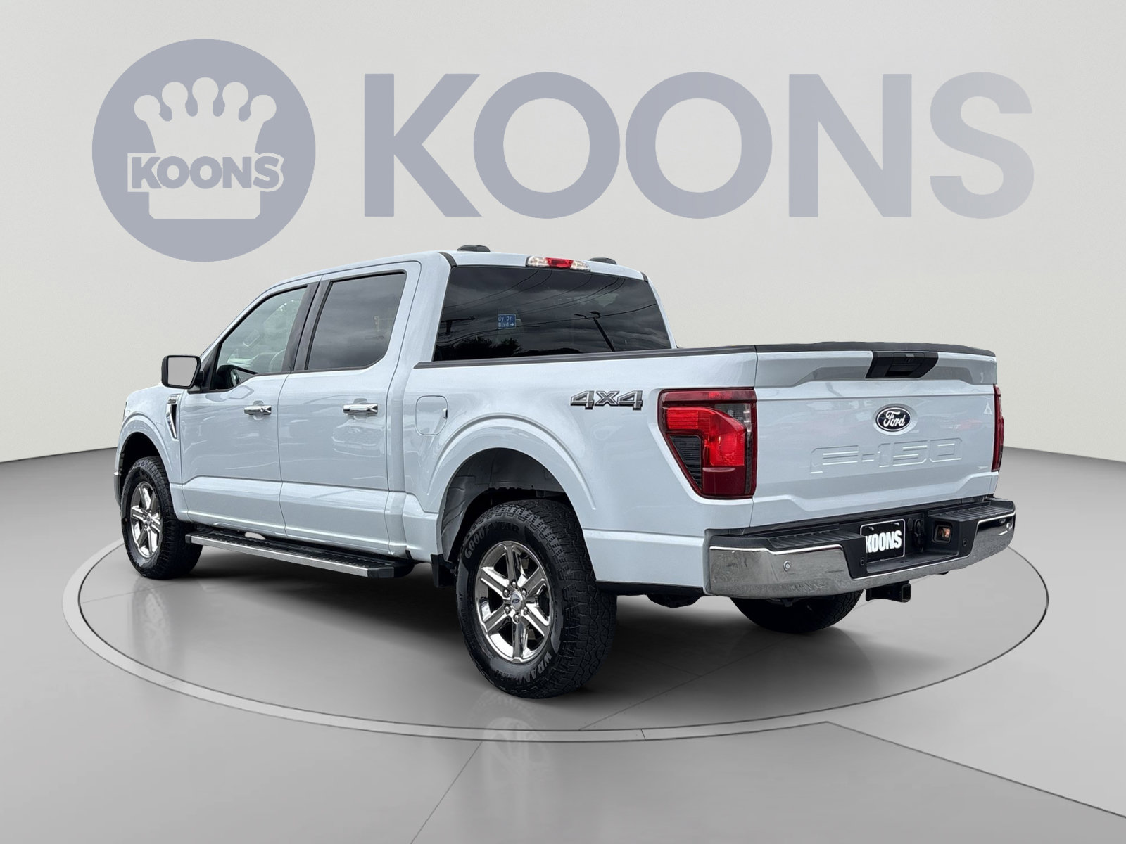 Used 2025 Ford F150 XLT w/ Equipment Group 301A Standard AWD/4WD image 4