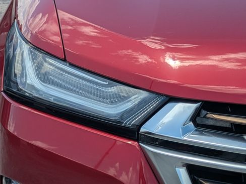 Used 2023 Chevrolet Traverse High Country w/ LPO, Floor Liner Package FWD image 10