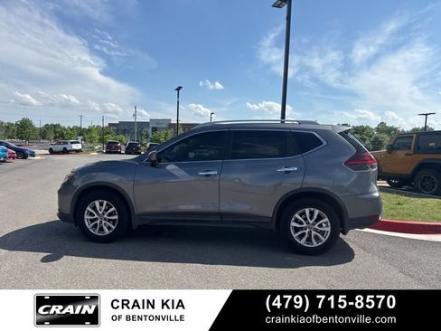 Used 2020 Nissan Rogue S w/ Special Edition Package FWD image 6