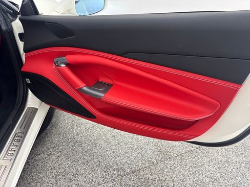 Used 2020 Ferrari F8 Tributo image 57