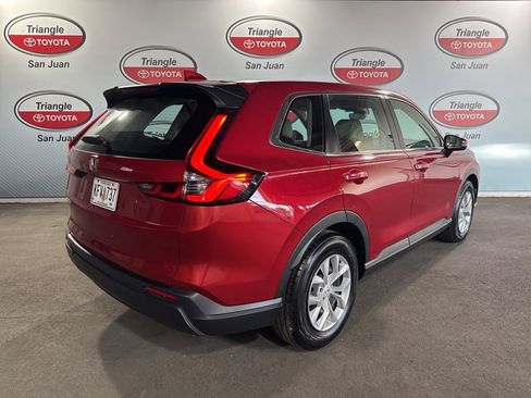 Used 2023 Honda CR-V LX image 4