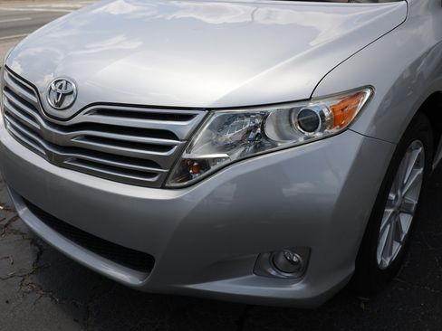 Used 2011 Toyota Venza FWD image 25