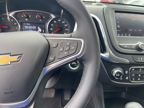 Used 2023 Chevrolet Equinox LT FWD image 16