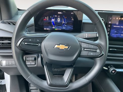Used 2024 Chevrolet Silverado EV W/T AWD/4WD image 12