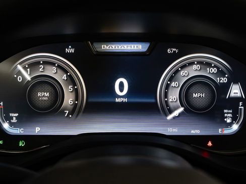 New 2026 RAM 1500 Laramie AWD/4WD image 19