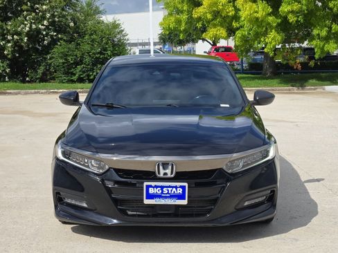 Used 2019 Honda Accord Sport image 9
