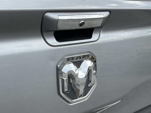Used 2019 RAM 1500 Big Horn RWD image 14