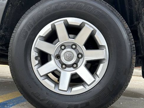 Used 2016 Toyota 4Runner Trail Premium image 47