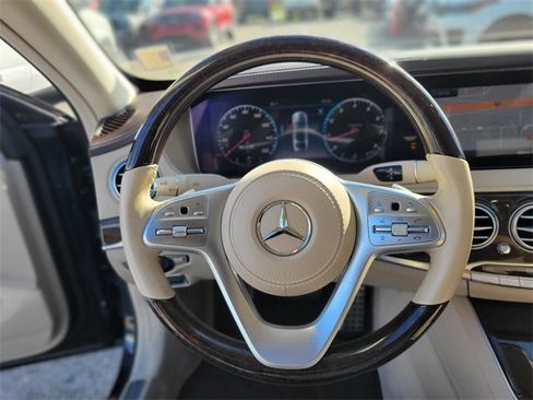Used 2020 Mercedes-Benz S 560 Sedan image 20
