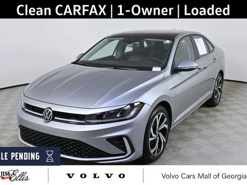 Used 2025 Volkswagen Jetta SEL FWD image 1