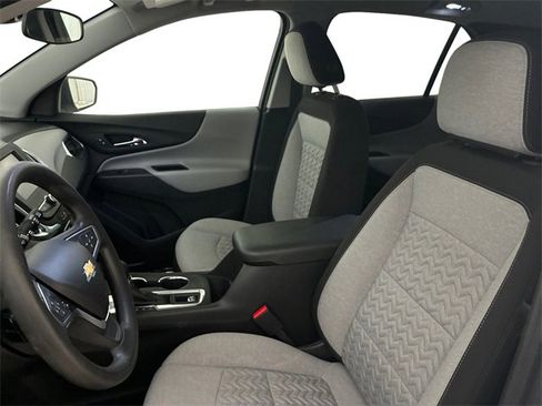 Used 2023 Chevrolet Equinox LS w/ LS Convenience Package image 12
