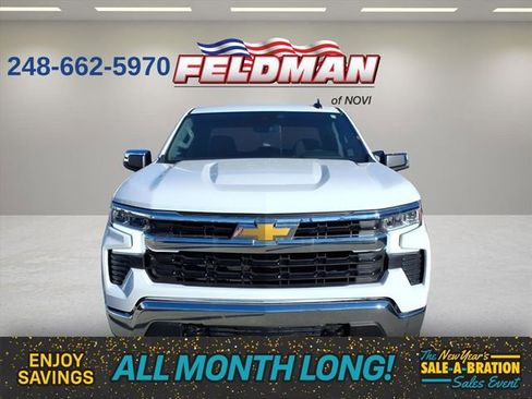 Used 2025 Chevrolet Silverado 1500 LT image 9