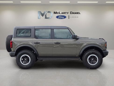 New 2025 Ford Bronco 4-Door w/ Sasquatch Package AWD/4WD image 6
