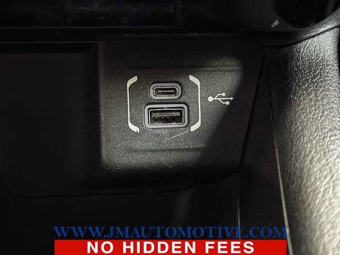 Used 2023 Jeep Compass Latitude w/ Convenience Group AWD/4WD image 36