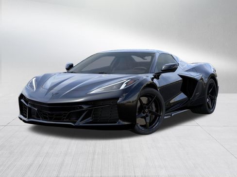 New 2026 Chevrolet Corvette E-Ray w/ Stealth Interior Trim Package AWD/4WD image 7