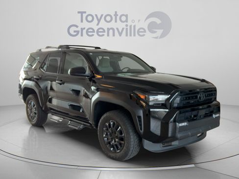 Certified 2025 Toyota 4Runner SR5 AWD/4WD image 8